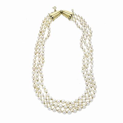 Collana in Perle Coltivate, Oro Giallo e Diamante