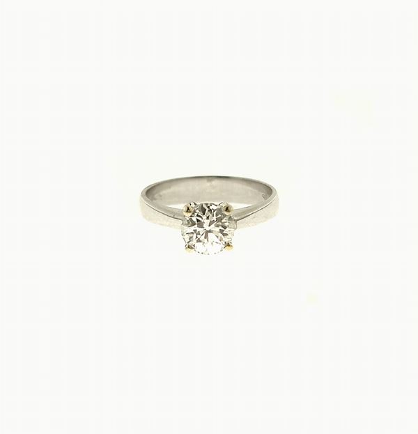 Anello solitario