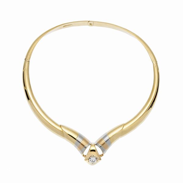 Girocollo rigido con diamante  - Asta Gioielli del Novecento e Orologi - Curio - Casa d'aste in Firenze