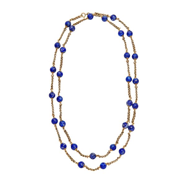 Long necklace with lapis lazuli