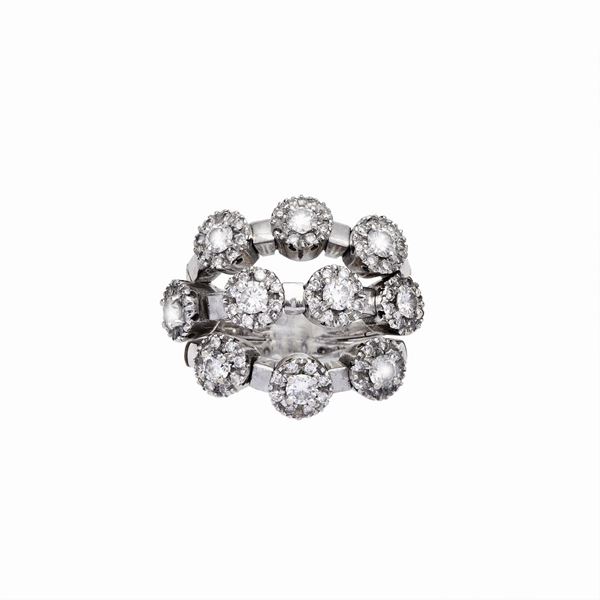 Diamonds Ring