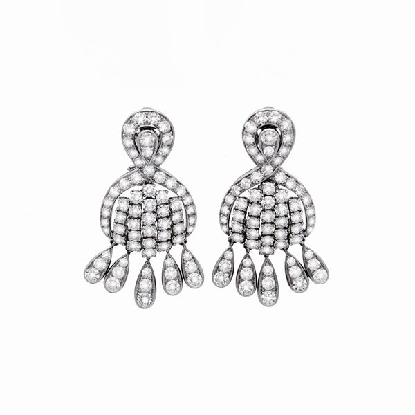 Pair of earrings with diamonds  - Auction Gioielli del Novecento e Orologi - Curio - Casa d'aste in Firenze