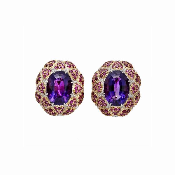 BUCCELLATI : Paio di orecchini con ametista e rubini Buccellati  - Asta Gioielli del Novecento e Orologi - Curio - Casa d'aste in Firenze