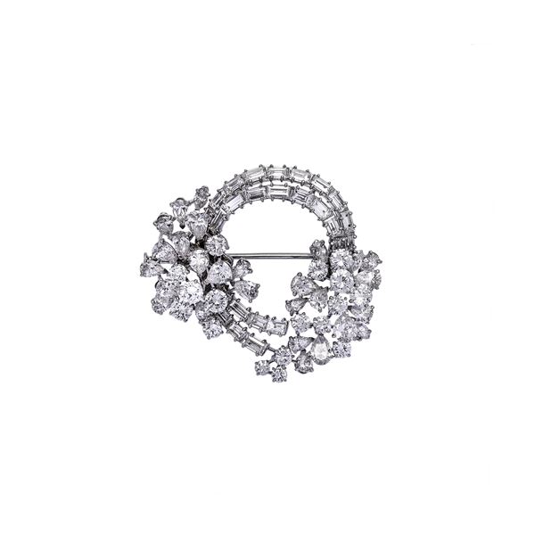 Diamonds brooch  - Auction Gioielli del Novecento e Orologi - Curio - Casa d'aste in Firenze