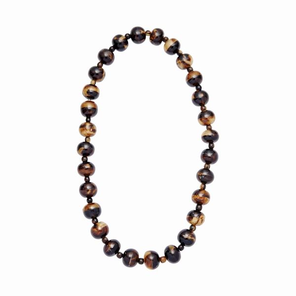 Collana in tartaruga
