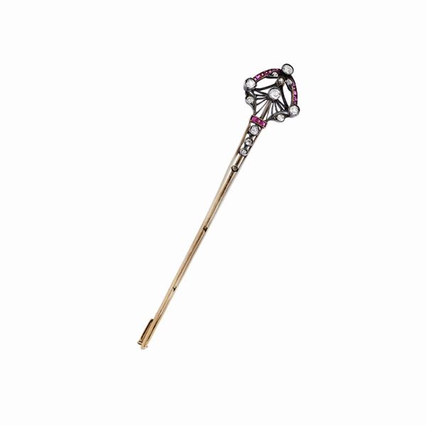 Brooch with diamonds and rubies