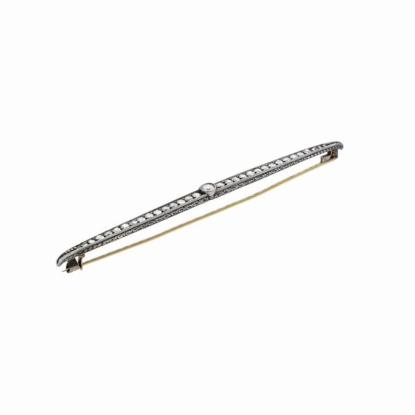 Spilla barretta con diamanti