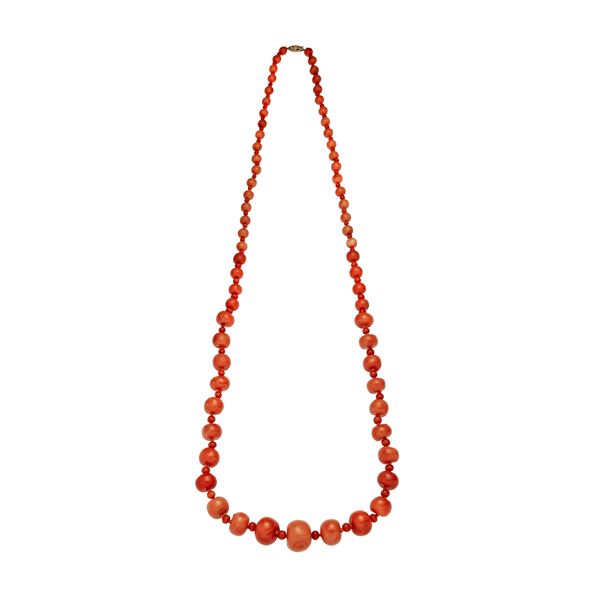 Necklace with red coral