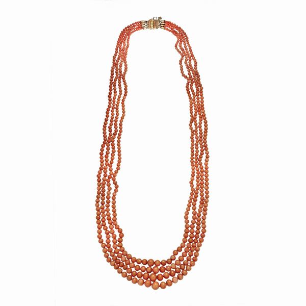 Collana in corallo rosa