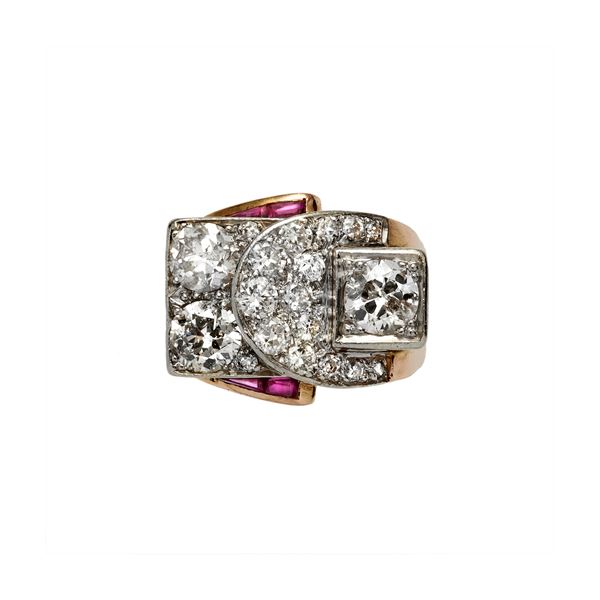 Ring with rubies and diamonds