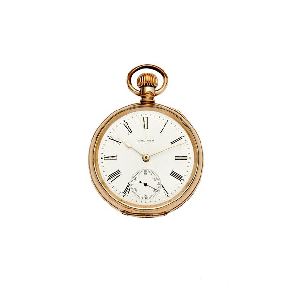 Pocket watch in yellow gold Waltham
