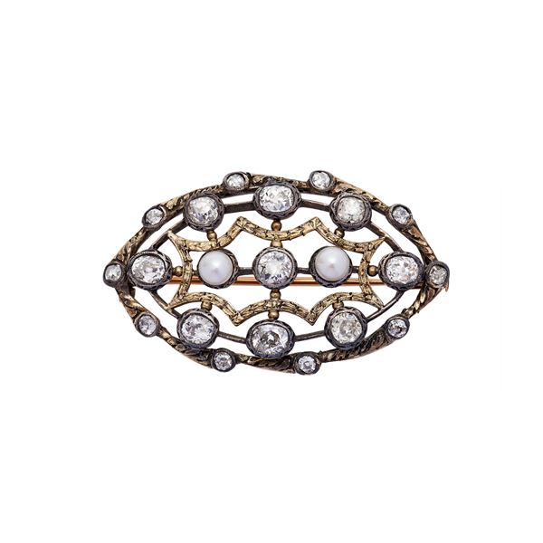 Brooch with diamonds and pearls  - Auction Gioielli del Novecento e Orologi - Curio - Casa d'aste in Firenze