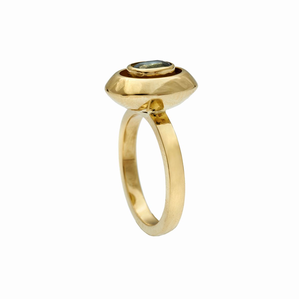 Anello "occhio" in Oro Giallo e Zaffiro Giorgio Facchini