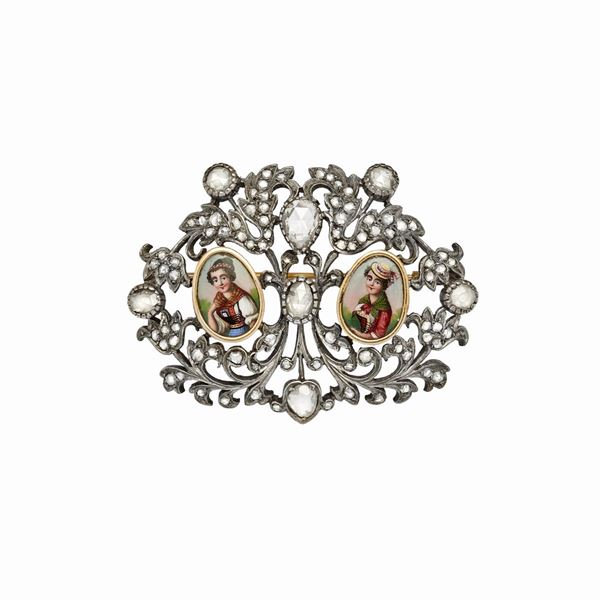 Spilla in oro a basso titolo, argento, diamanti e miniature