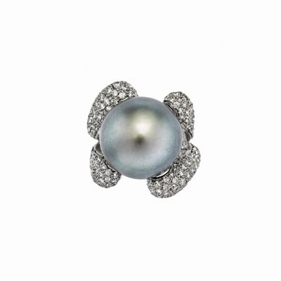 Anello in Oro Bianco, Diamanti e Perla Tahiti