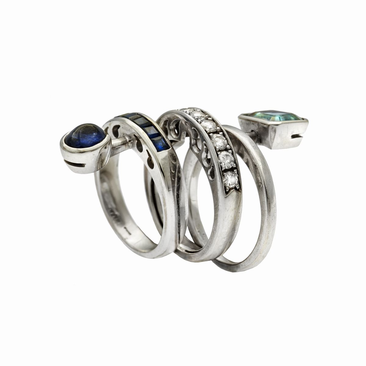 Anello Composè in Oro Bianco, Diamanti, Acquamarina e Zaffiri