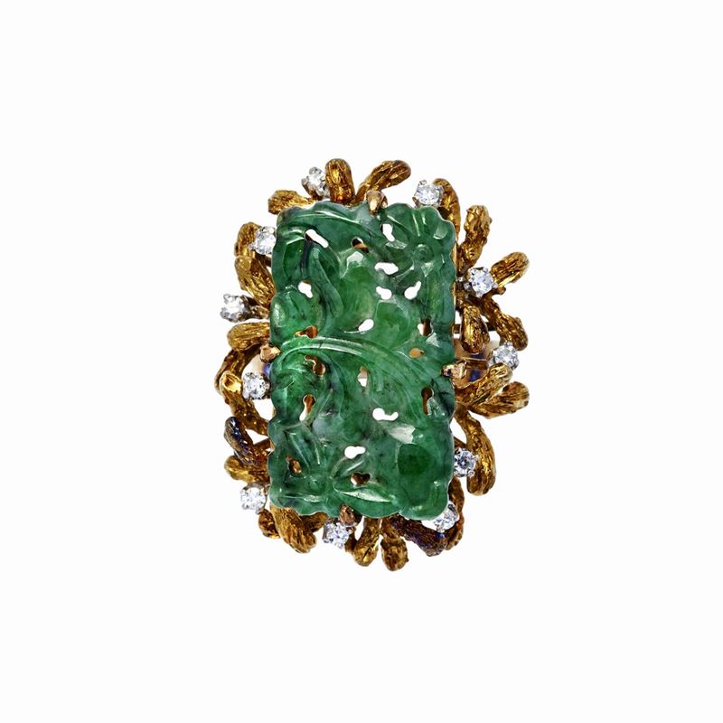 Anello in Oro Giallo, Giada Verde e Diamanti