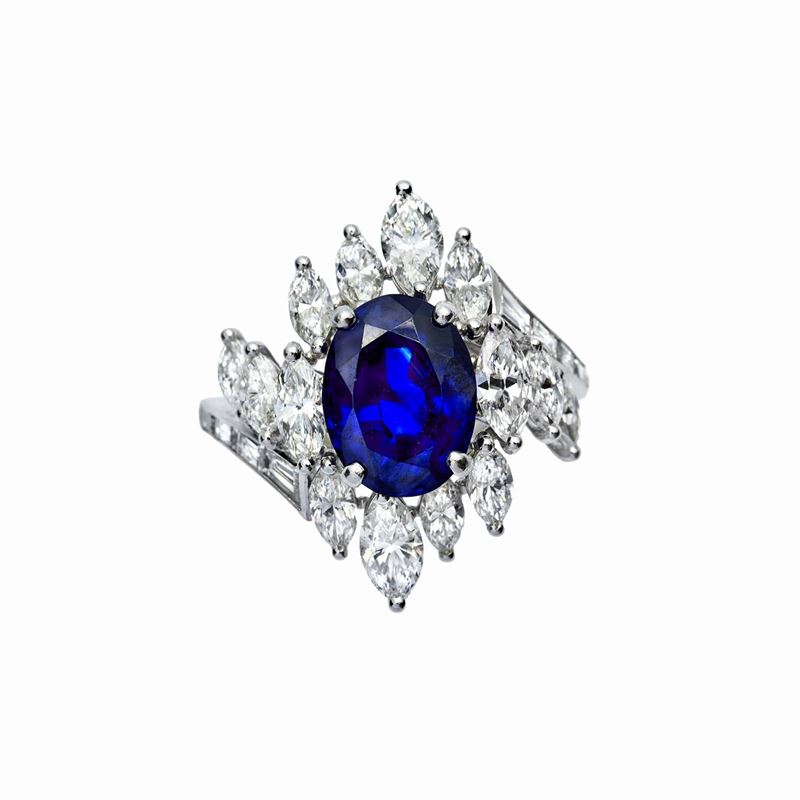 Anello in Platino, Diamanti e Zaffiro