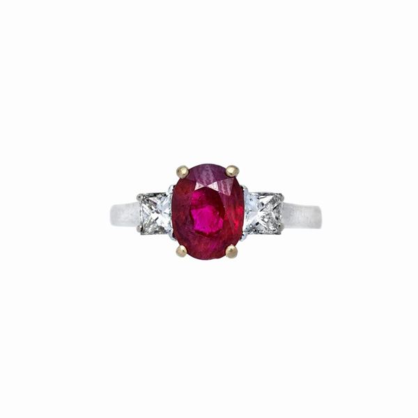 Ring in white gold, diamond and ruby