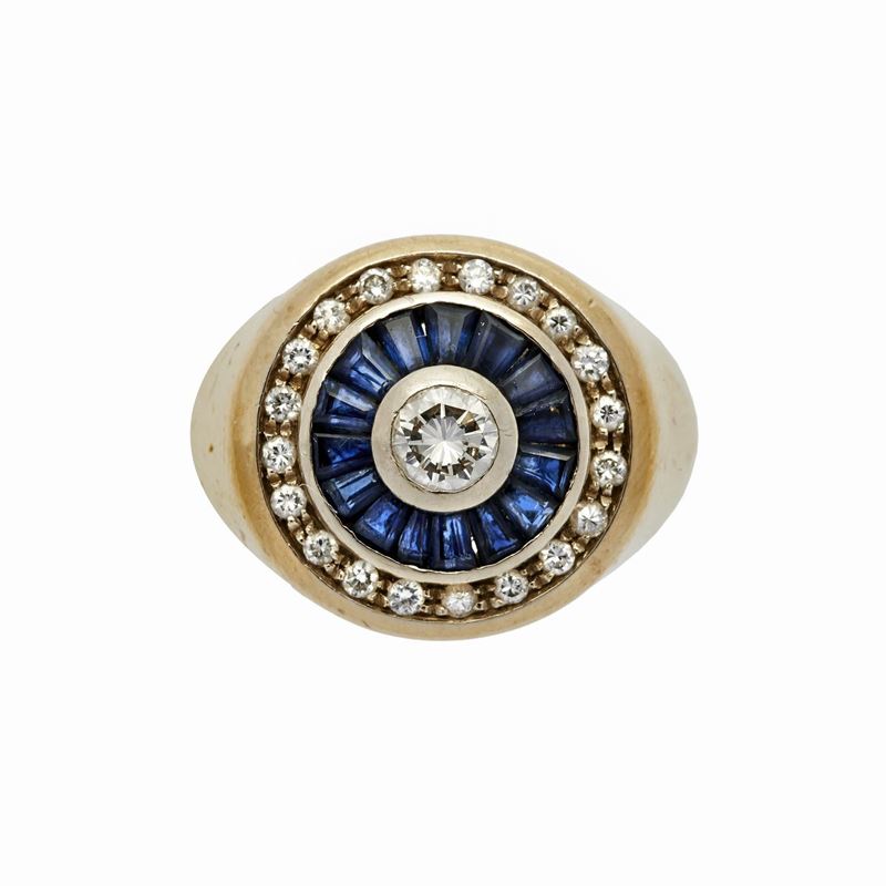 Anello in Oro Giallo, Oro Bianco, Zaffiri e Diamanti