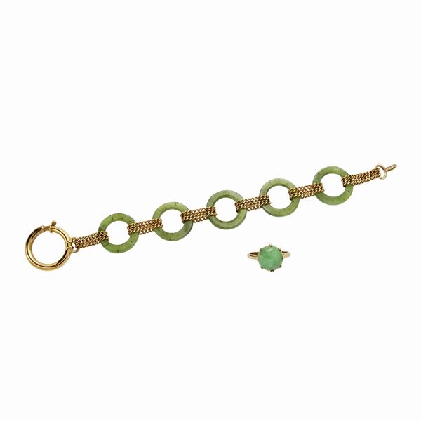 Bracelet and yellow gold ring, low gold and jade green and ring