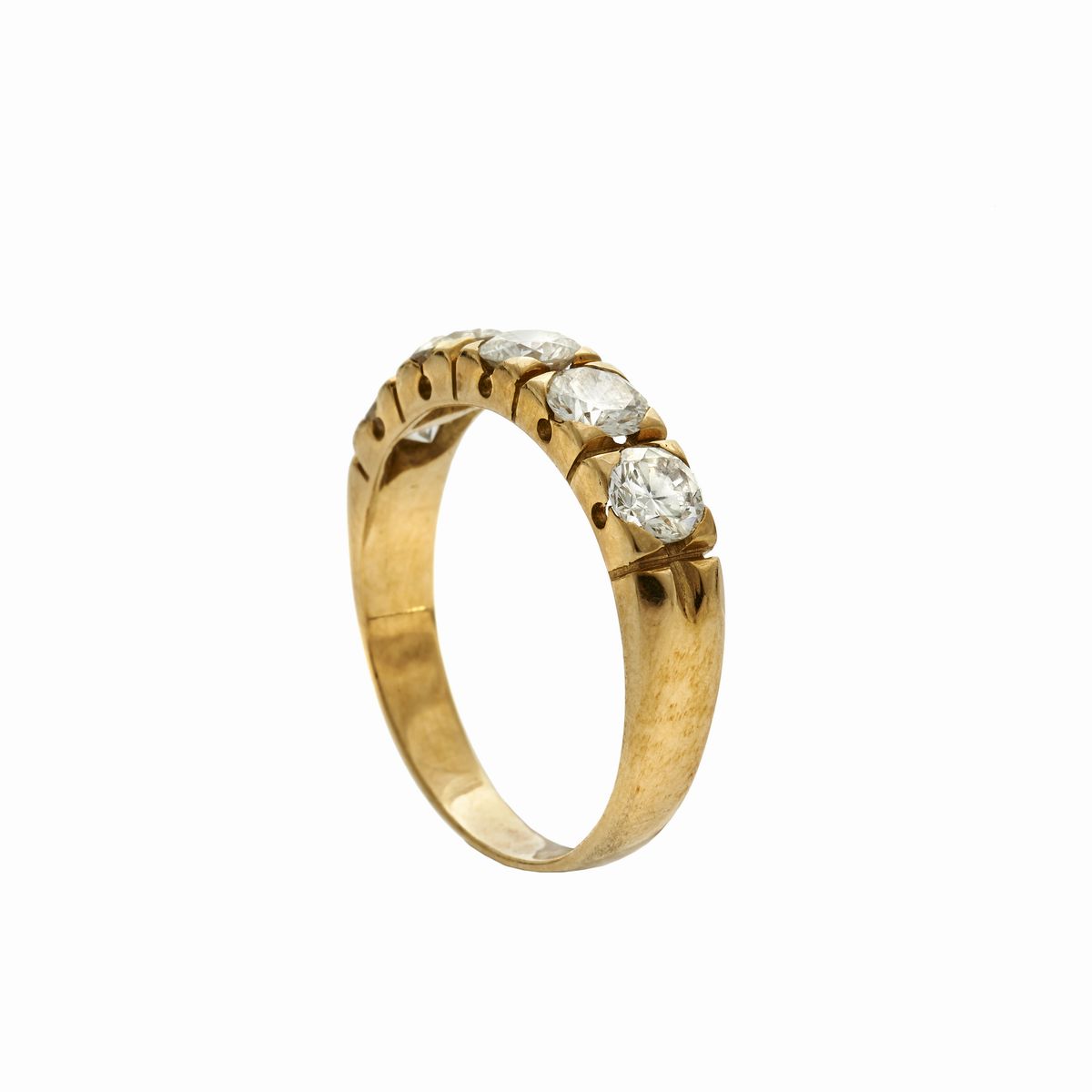 Anello Veretta in Oro Giallo e Diamanti