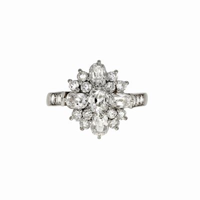 Anello in Oro Bianco e Diamanti