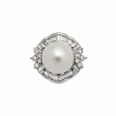 Anello in Oro Bianco, Diamanti e Perla Coltivata