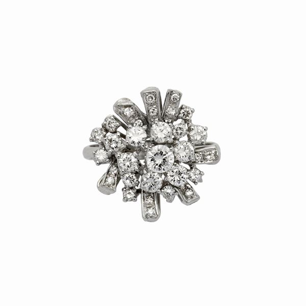 Anello in oro bianco e diamanti