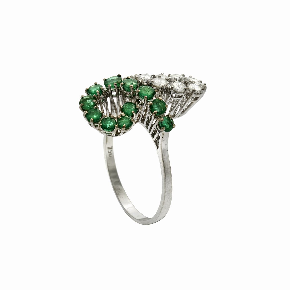Anello in Oro Bianco, Smeraldi e Diamanti
