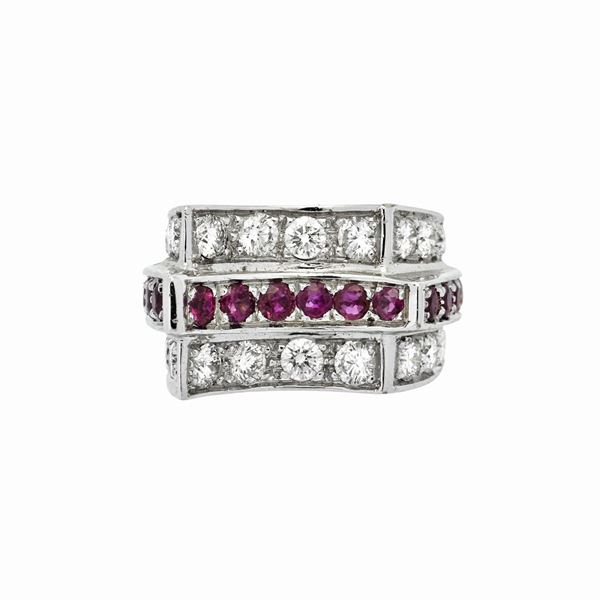 Ring in white gold, diamonds and rubies