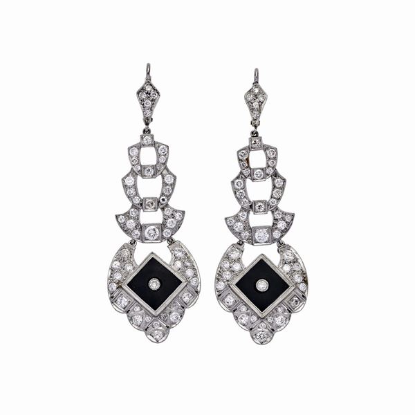 Earrings in white gold, diamonds and onyx plates  - Auction Antique Jewelry, Modern, Design & Watch - Curio - Casa d'aste in Firenze