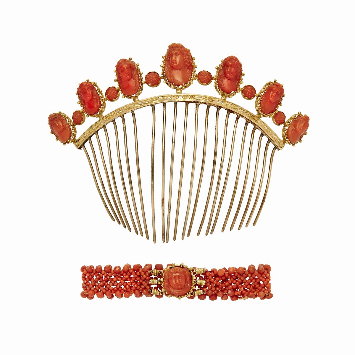 Parure in Oro Giallo e Corallo Rosso