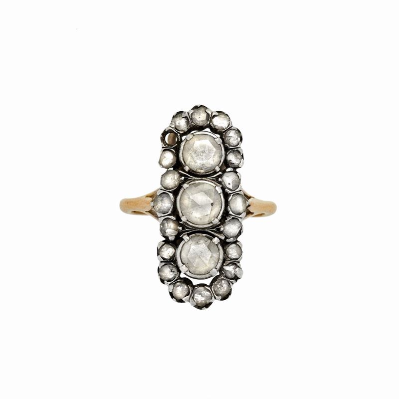 Anello in Oro Giallo, Argento e Diamanti