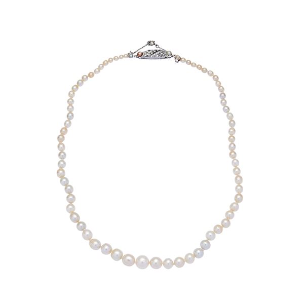 Necklace in platinum, diamonds and natural pearls  - Auction Antique Jewelry, Modern, Design & Watch - Curio - Casa d'aste in Firenze