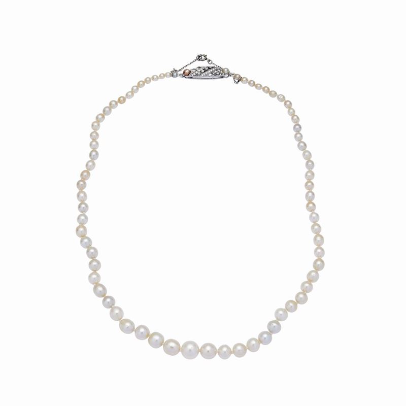 Collana in Platino, Diamanti e Perle Naturali