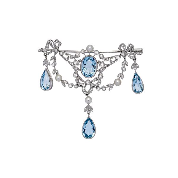 White gold brooch, diamonds, pearls and aquamarines  - Auction Antique Jewelry, Modern and Watches - Curio - Casa d'aste in Firenze