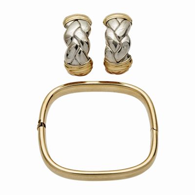 Paio di Orecchini e Bracciale Rigido in Oro Giallo