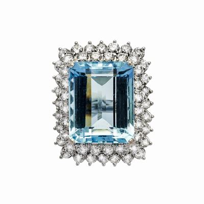 Anello in Oro Bianco, Acquamarina e Diamanti