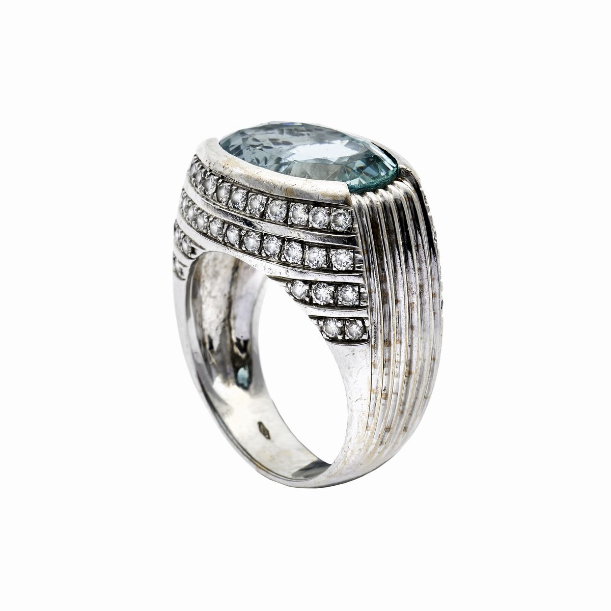 Anello in Oro Bianco, Diamanti e Acquamarina