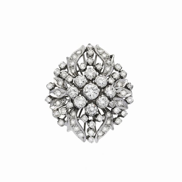 White gold ring and diamonds