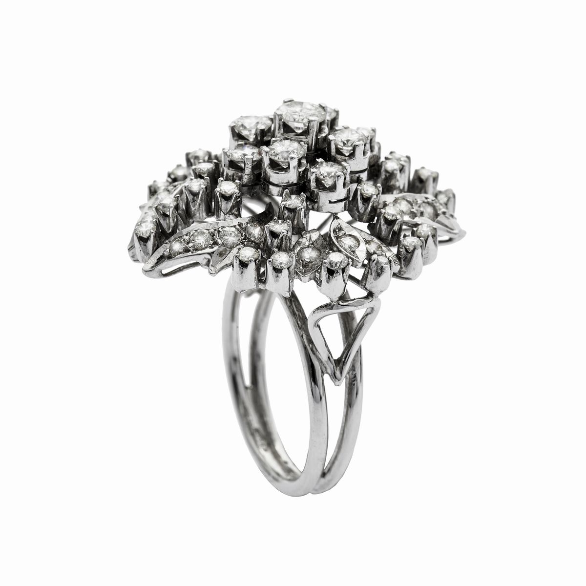 Anello in Oro Bianco e Diamanti