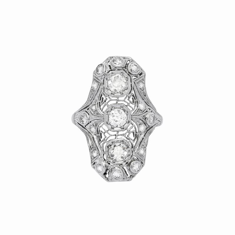 Anello in Oro Bianco e Diamanti