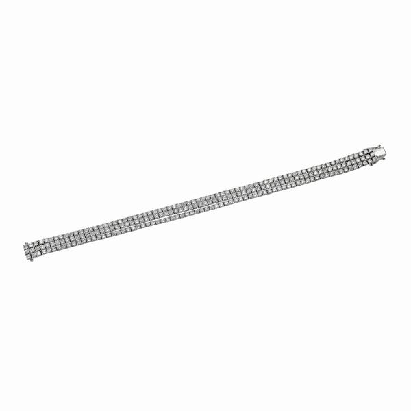Bracciale Tennis in oro bianco e diamanti  - Asta Gioielli Antichi, Moderni e Orologi - Curio - Casa d'aste in Firenze