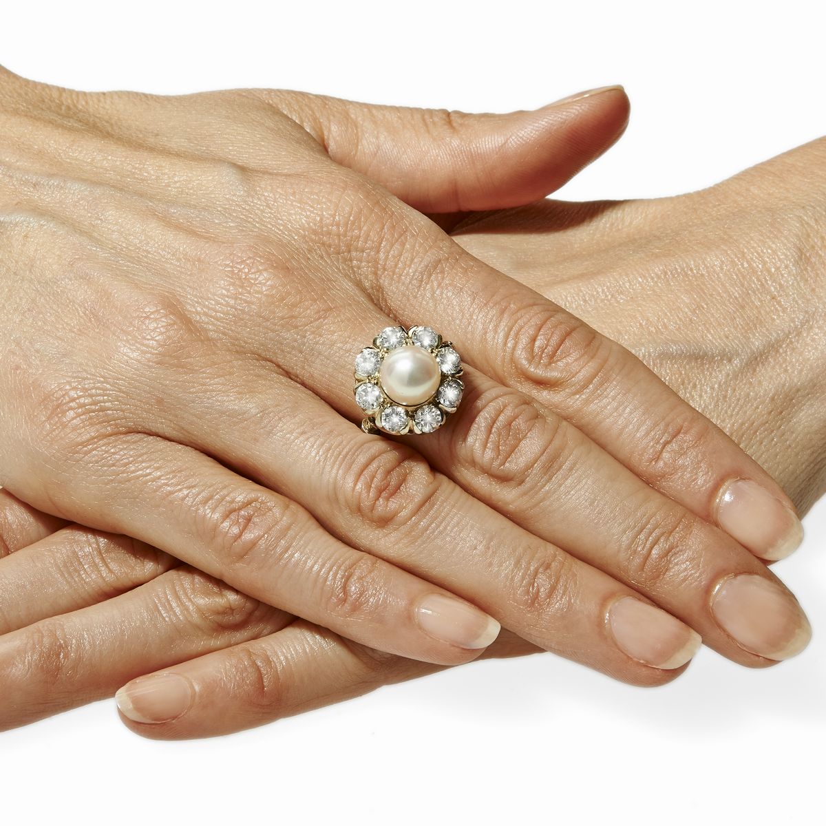 Anello in Oro Bianco, Diamanti e Perla