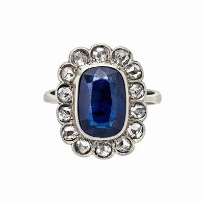 Anello in Oro Bianco, Diamanti e Zaffiro