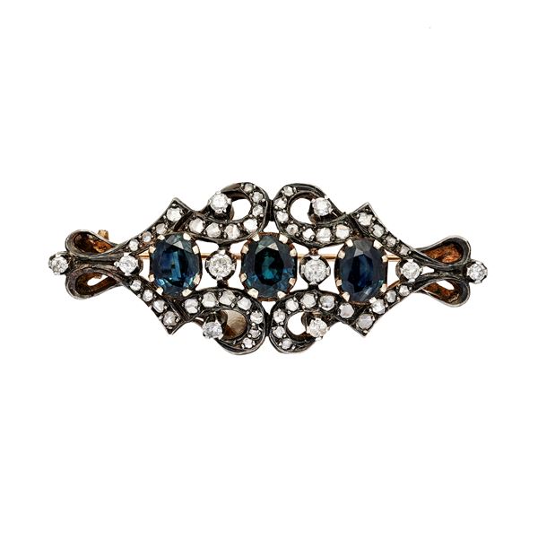 Gold brooch, silver, diamonds and sapphires  - Auction Antique Jewelry, Modern and Watches - Curio - Casa d'aste in Firenze