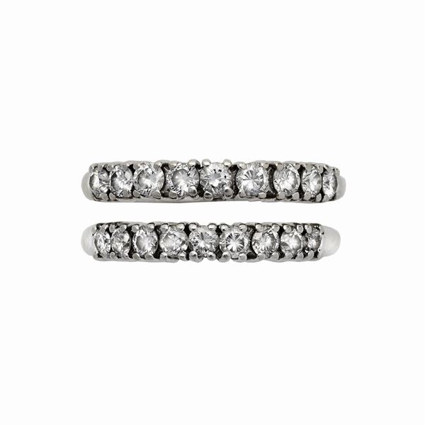 Due anelli veretta in oro bianco e diamanti