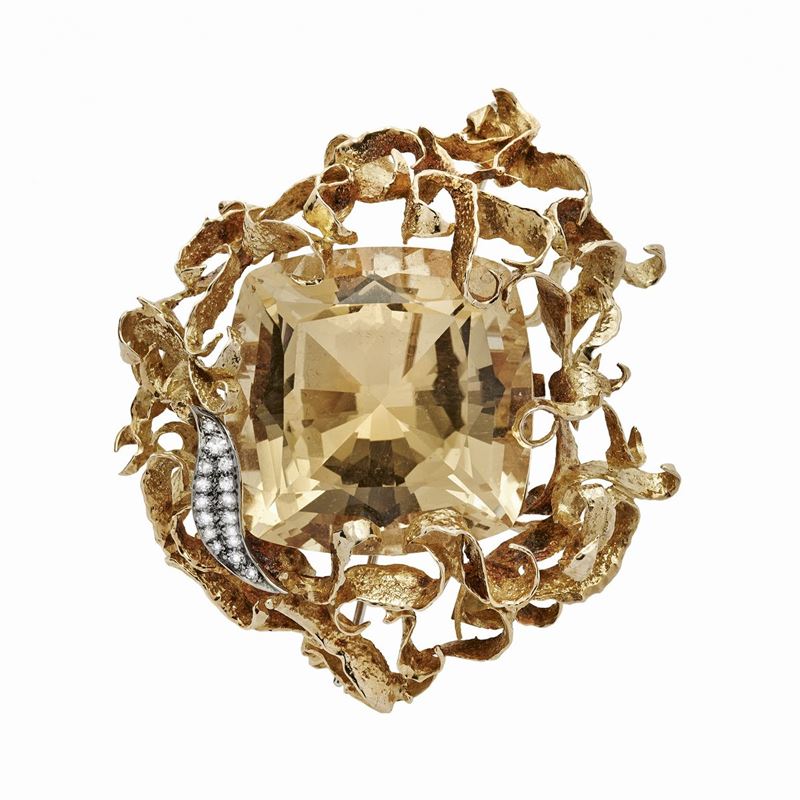 Spilla di Oro Giallo, Oro Bianco, Diamanti e Quarzo Citrino