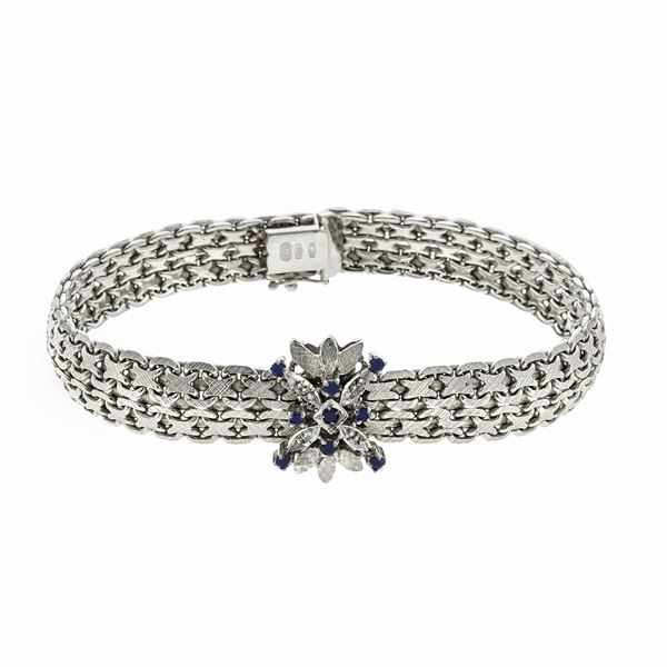 Bracciale in oro bianco a zaffiri UnoaErre  - Asta Gioielli Antichi, Moderni e Orologi - Curio - Casa d'aste in Firenze